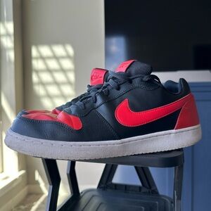 Nike red/black preowned fair condition sz 10.5